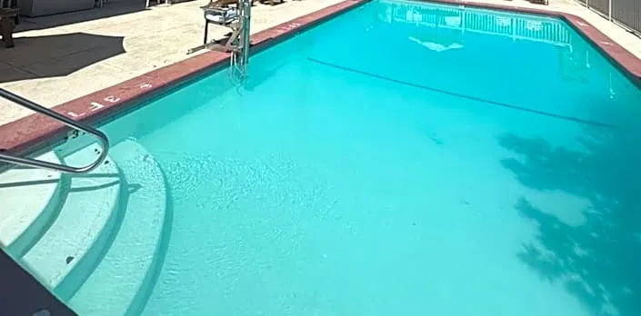 Travelodge by Wyndham Redding CA