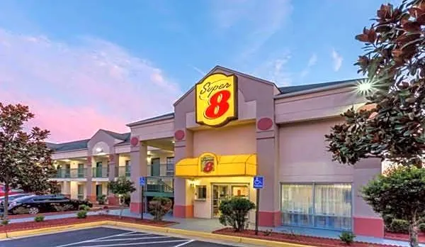 Super 8 by Wyndham Stafford