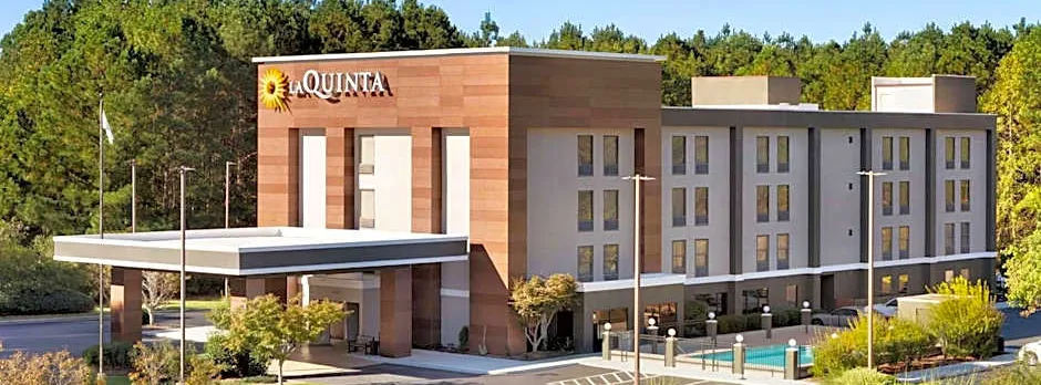 La Quinta Inn & Suites by Wyndham Selma/Smithfield I-95