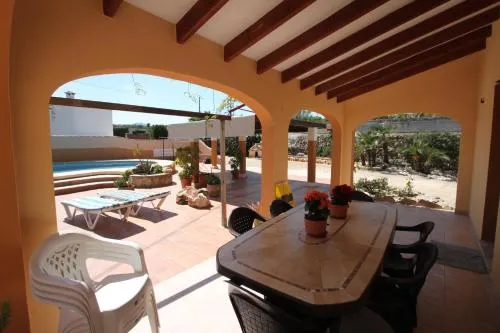 Pineda - modern, well-equipped villa with private pool in Costa Blanca