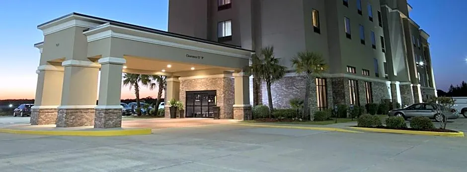 Hampton Inn & Suites Wiggins