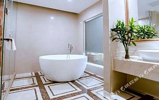 Vienna Hotel (Fuzhou Lichuan Kangshu Branch)