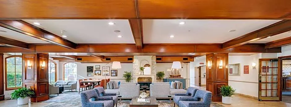 Ayres Suites Mission Viejo – Lake Forest