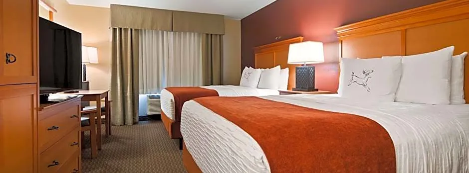 Best Western Plus Deer Park Hotel and Suites