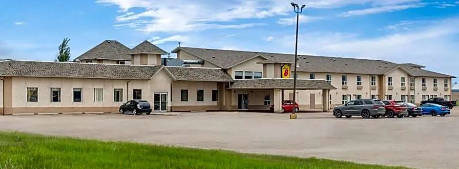 Super 8 by Wyndham Meadow Lake