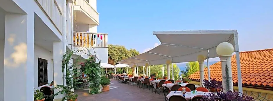 Depadansa Hotel Lucija***