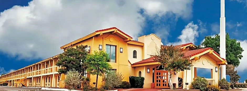 La Quinta Inn & Suites by Wyndham Odessa
