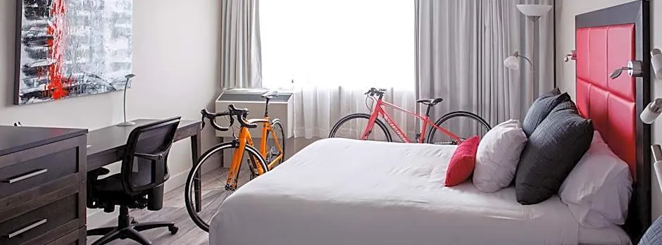 Hotel Universel Alma