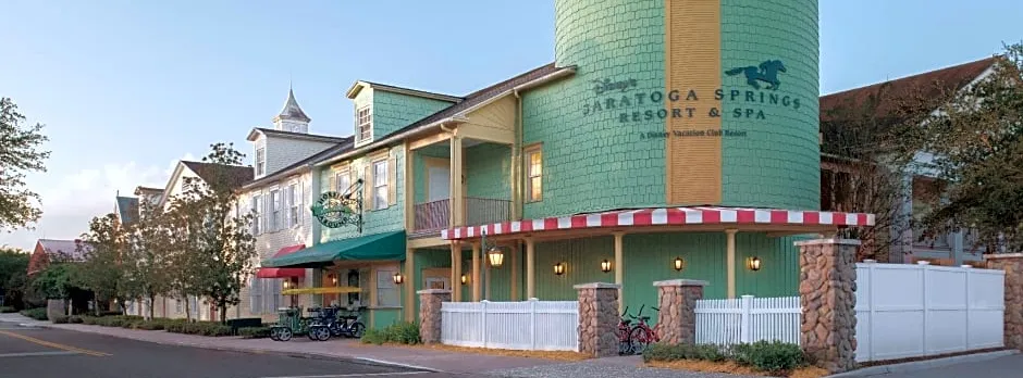 Disney's Saratoga Springs Resort & Spa
