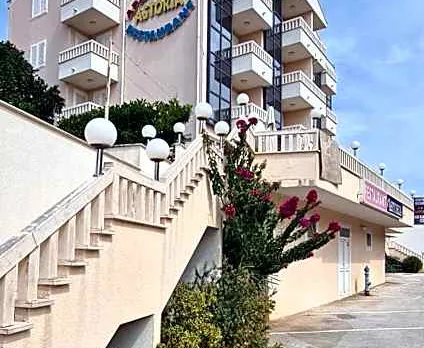 Aparthotel Astoria