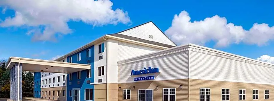 AmericInn by Wyndham Dodgeville