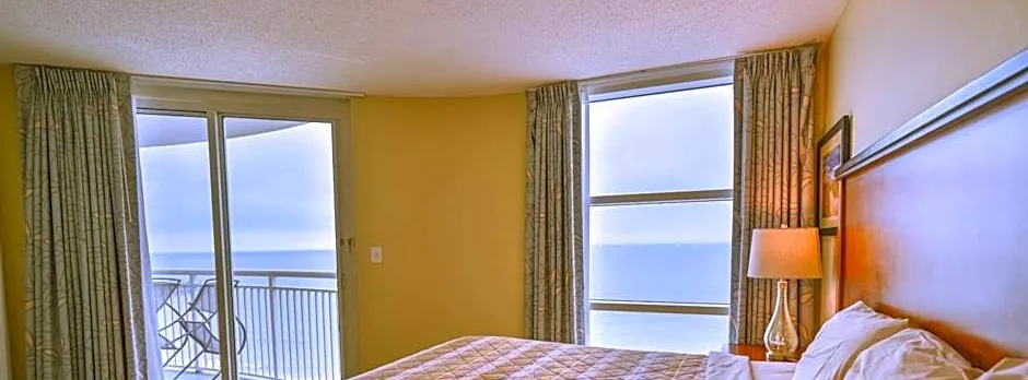 Gorgeous Condo 3 Br 3 Balconies SB 11th Floor