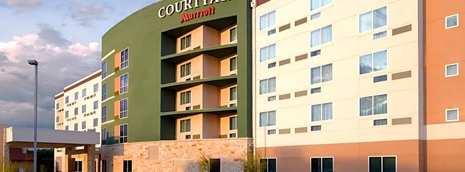 Courtyard by Marriott Dallas Plano/The Colony