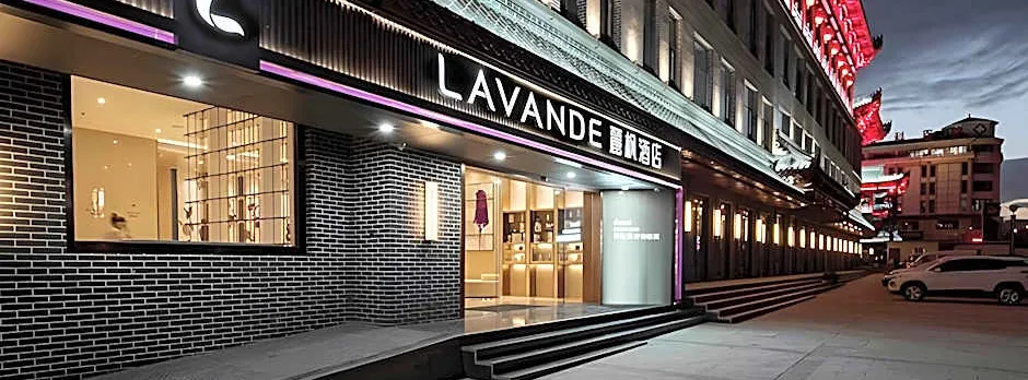 Lavande Hotel Pingliang Kongtong Building Baota Plaza