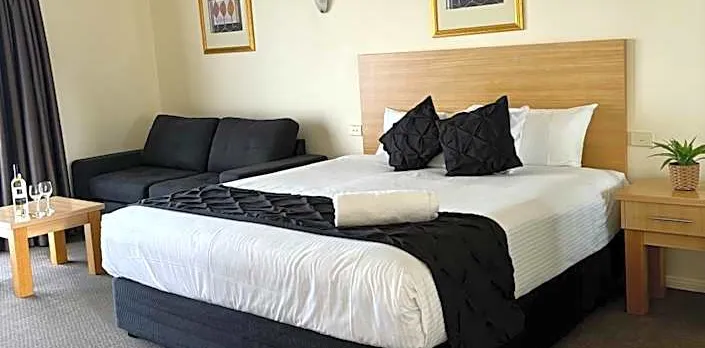 Turners Vineyard Motel