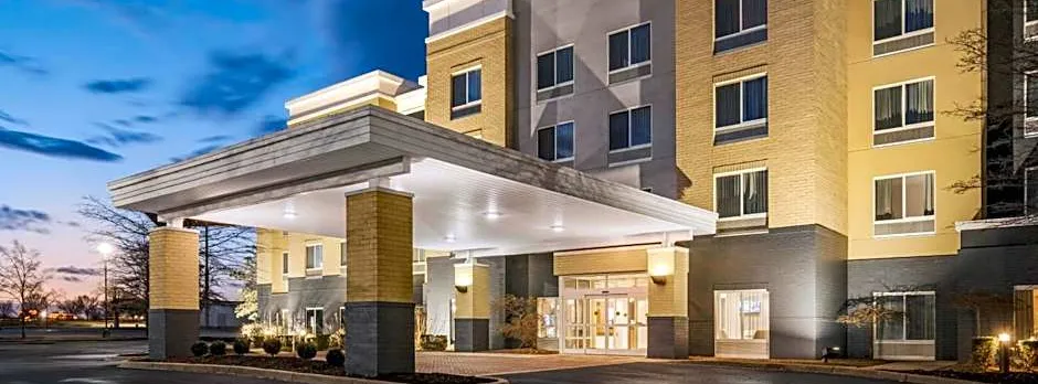 Fairfield Inn & Suites by Marriott Louisville East