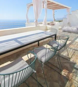 Spectacular View Maisonette in Ysternia