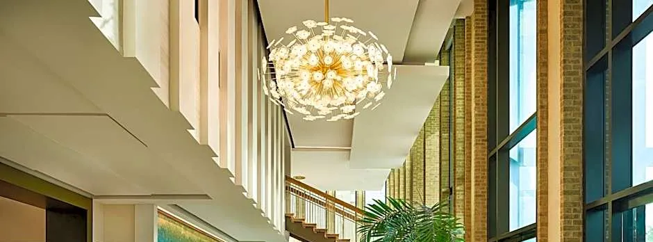 The Highland Dallas, Curio Collection By Hilton