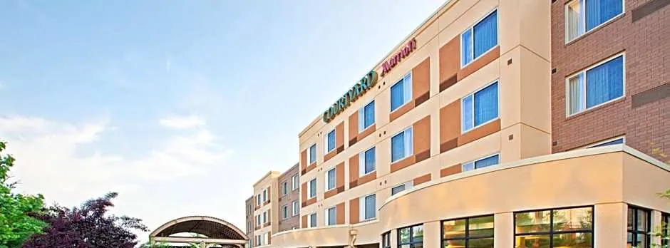 Courtyard by Marriott Louisville Northeast