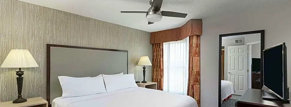 Homewood Suites By Hilton Chicago/Schaumburg