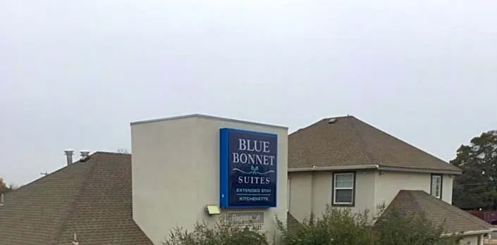 Blue Bonnet Suites -Lubbock, TX - Medical Center