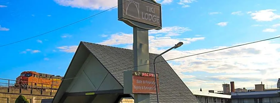 Tiki Lodge Motel