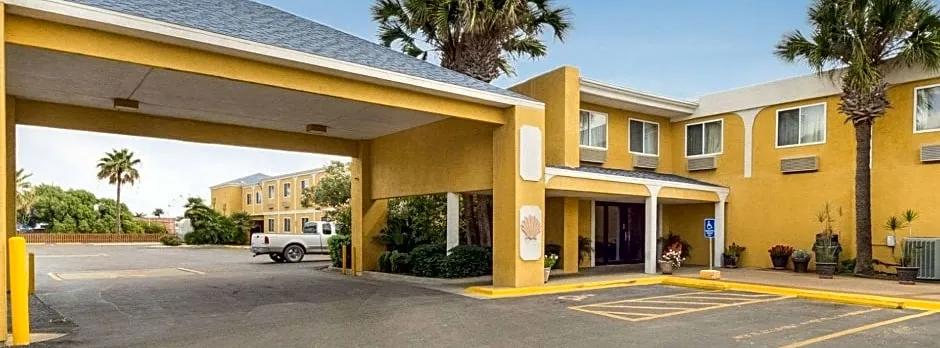 Quality Inn & Suites Corpus Christi Beachside