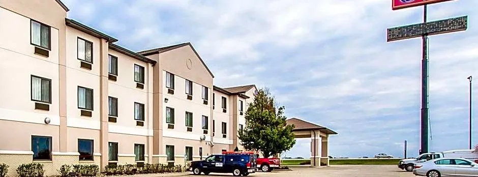Comfort Suites Mattoon East