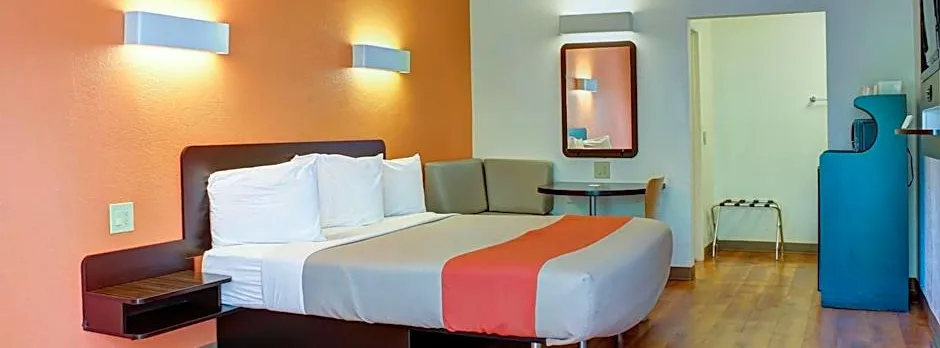 Motel 6-Bishop, CA
