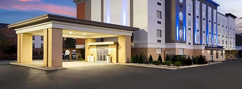 Holiday Inn Express Toledo North By IHG