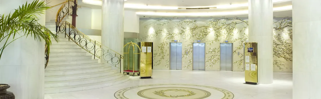 Titania Hotel