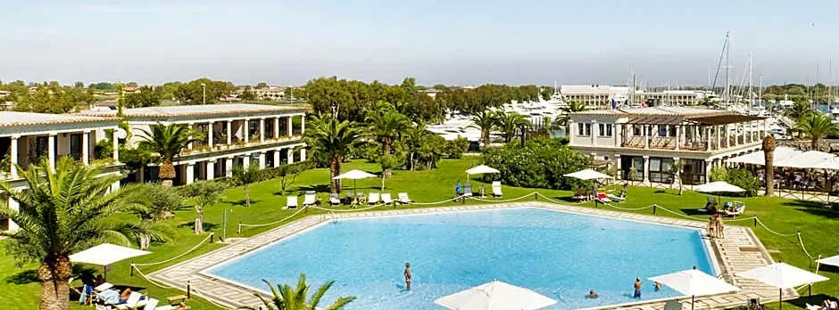 Porto Romano - The Marina Resort