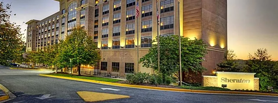 Sheraton Baltimore Washington Airport Hotel - BWI