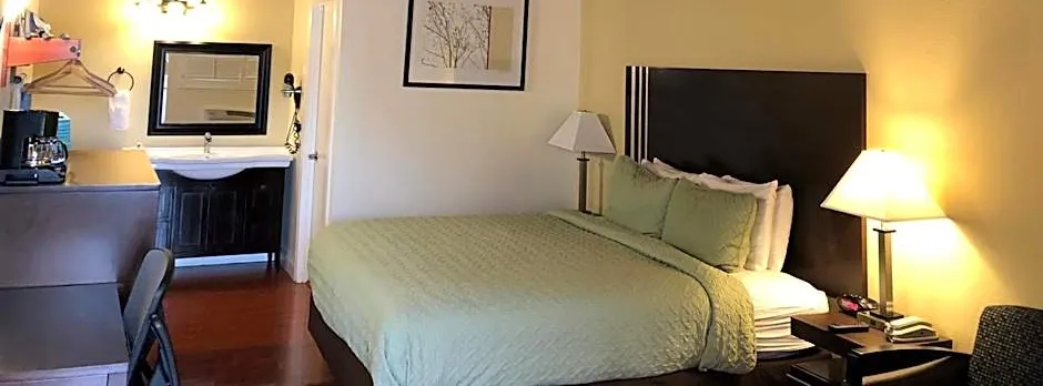 Lombard Plaza Motel