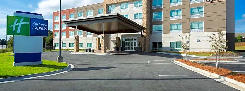 Holiday Inn Express - Lake Park by IHG