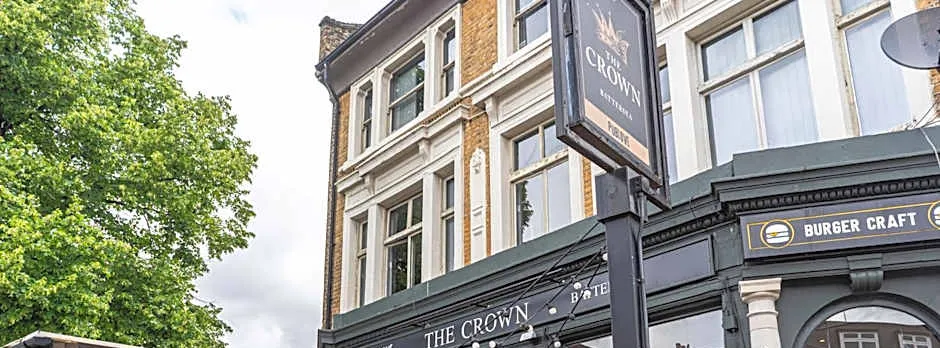 PubLove @ The Crown, Battersea