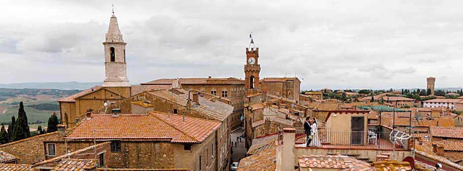 ROSSELLINO®