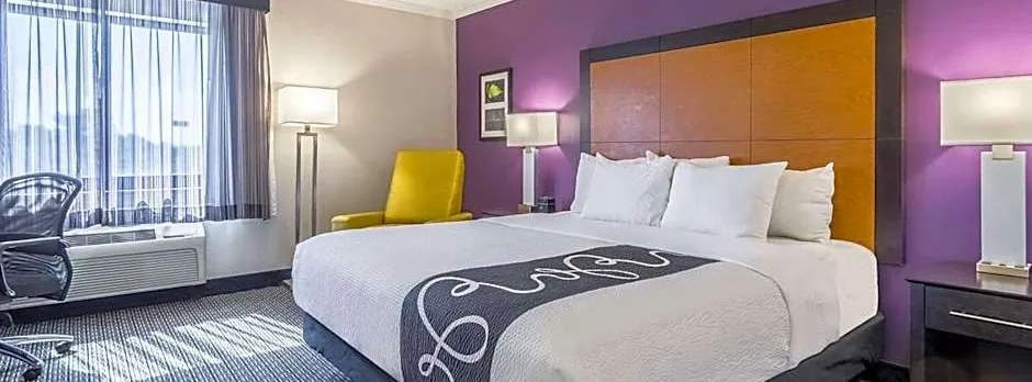 La Quinta Inn & Suites by Wyndham Phoenix Scottsdale