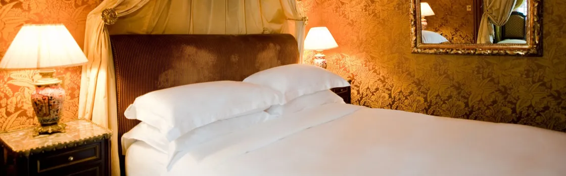 Hotel L Hotel