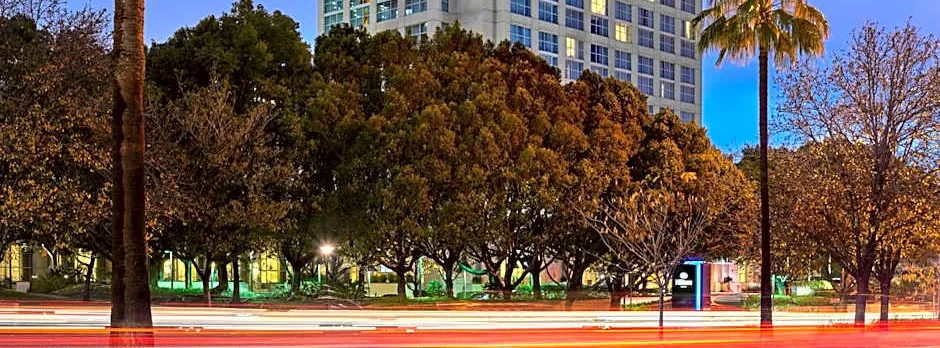 Hilton Los Angeles North/Glendale & Executive Meeting Center