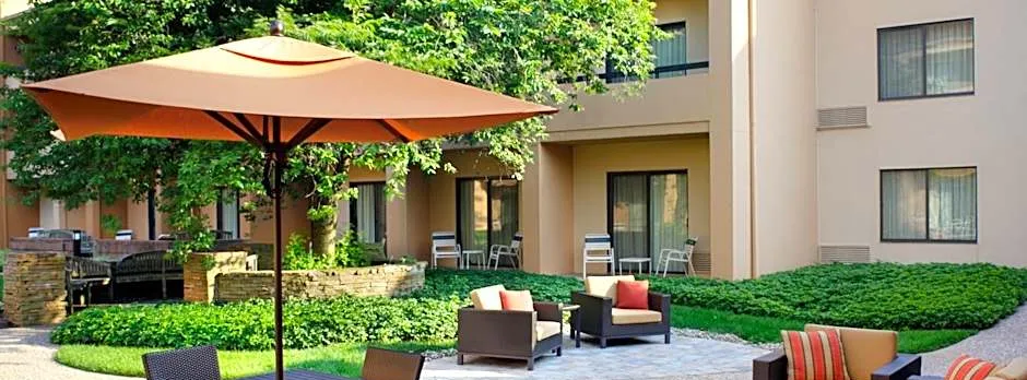 Courtyard by Marriott Lexington North