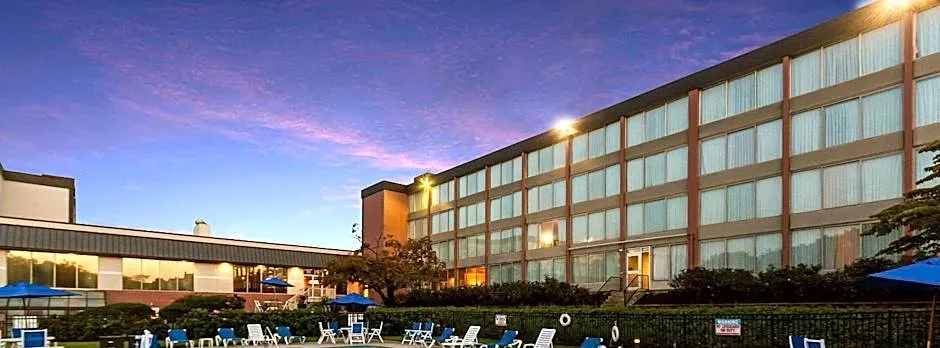 Exton Hotel and Conference Center at Exton