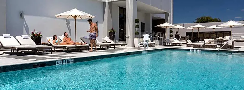 EB Hotel Miami
