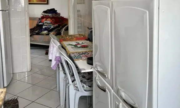 Apto Jóia 2 Dormitórios 200 Metros Da Praia