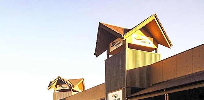 Spinifex Hotel