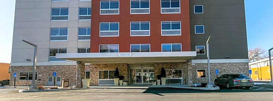 Holiday Inn Express & Suites Jersey City North - Hoboken By IHG
