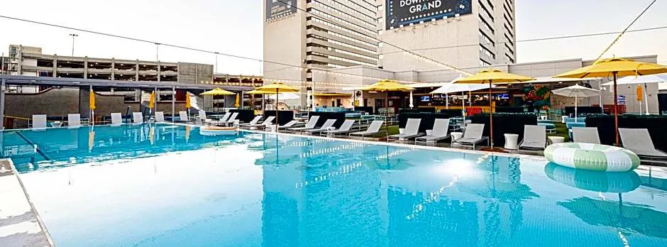 Downtown Grand Hotel & Casino