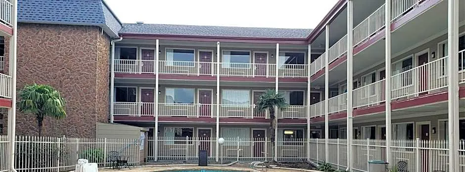 Red Roof Inn Kenner - New Orleans Airport NE