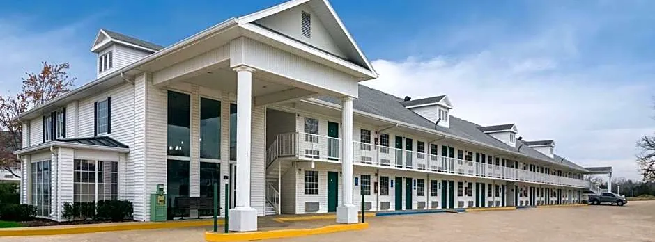 Econo Lodge Branson Theater District