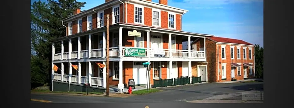 The Lafayette Inn & Restaurant